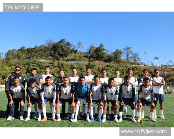 足球明星纳赫真:从青涩少年到全球瞩目的足球巨星之路